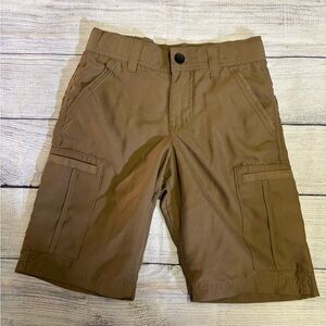 Boys khaki cargo shorts new without tags